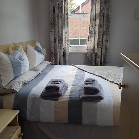 Alexandra Lodge Guest House Chester Bagian luar foto
