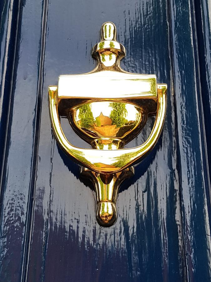 Alexandra Lodge Guest House Chester Bagian luar foto
