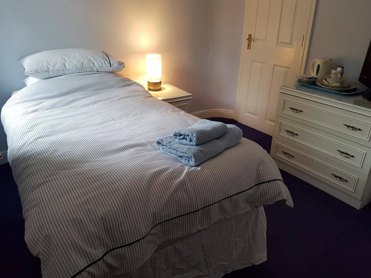 Alexandra Lodge Guest House Chester Bagian luar foto