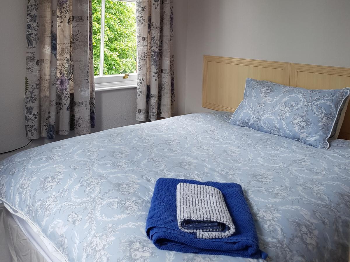 Alexandra Lodge Guest House Chester Bagian luar foto